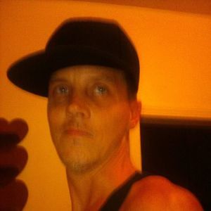 Meet your Posher, Todd